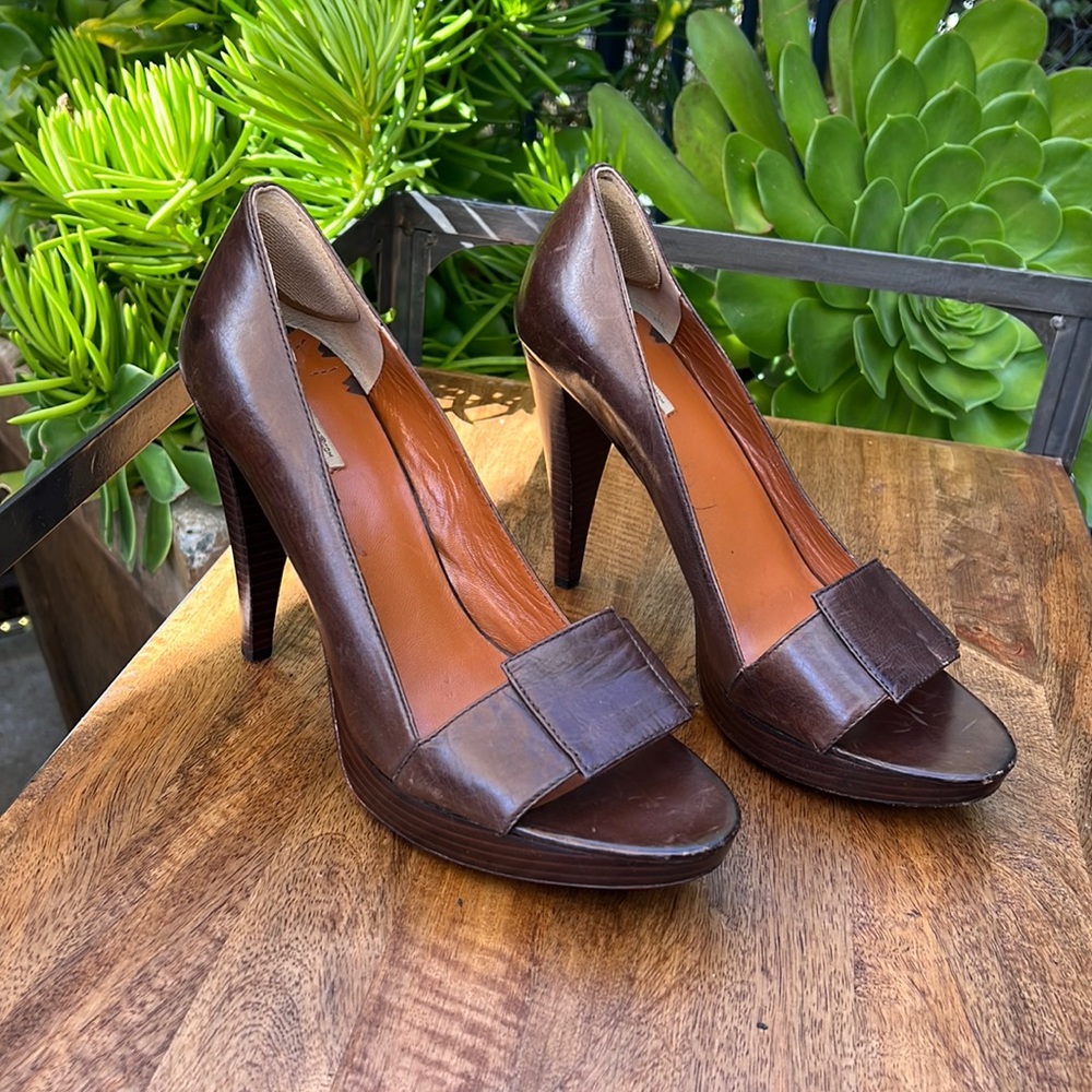 Maxstudio Brown Heels Y2K